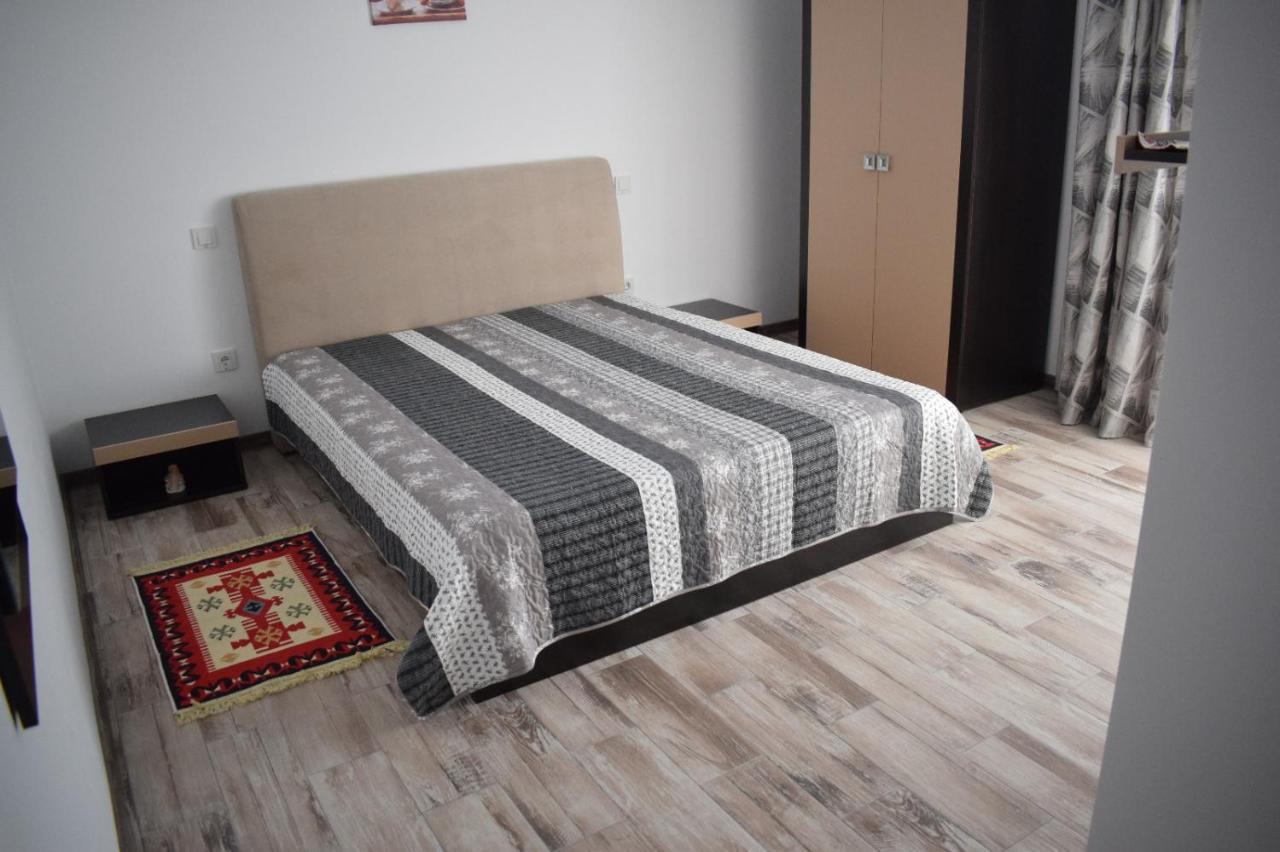 Casa Dumitru Hotel Ceraşul Eksteriør billede