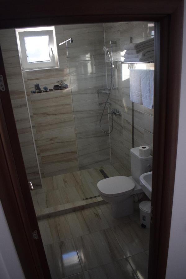 Casa Dumitru Hotel Ceraşul Eksteriør billede