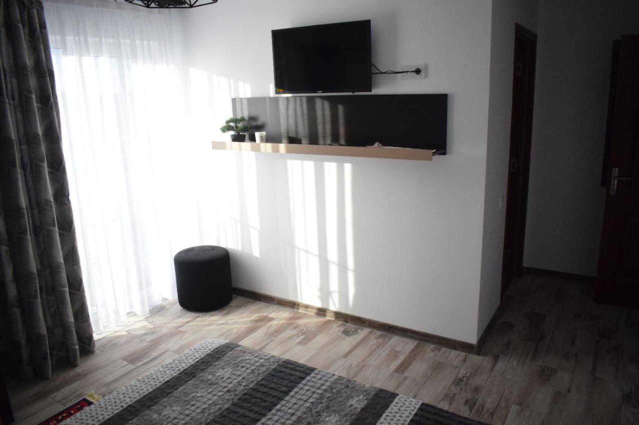 Casa Dumitru Hotel Ceraşul Eksteriør billede
